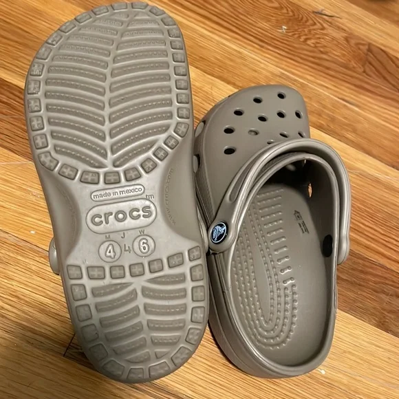 Crocs - Picture 3 of 3